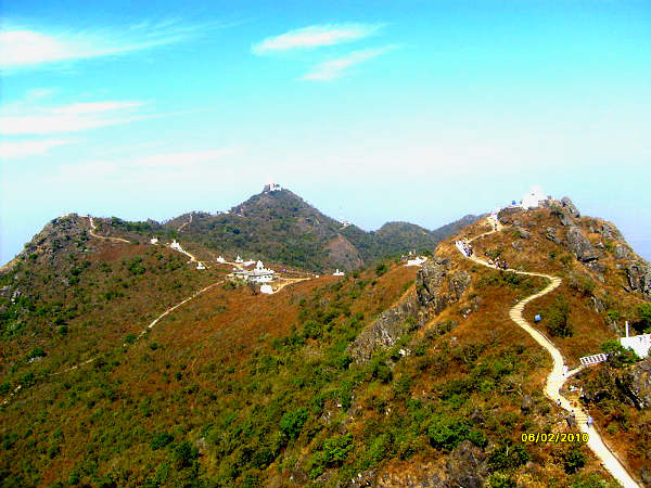 places to visit in Jharkhand: Parasnath hills