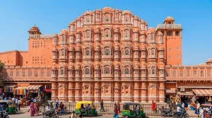 Cultural tourism in India featuring Hawa Mahal and Jaipur's royal heritage.